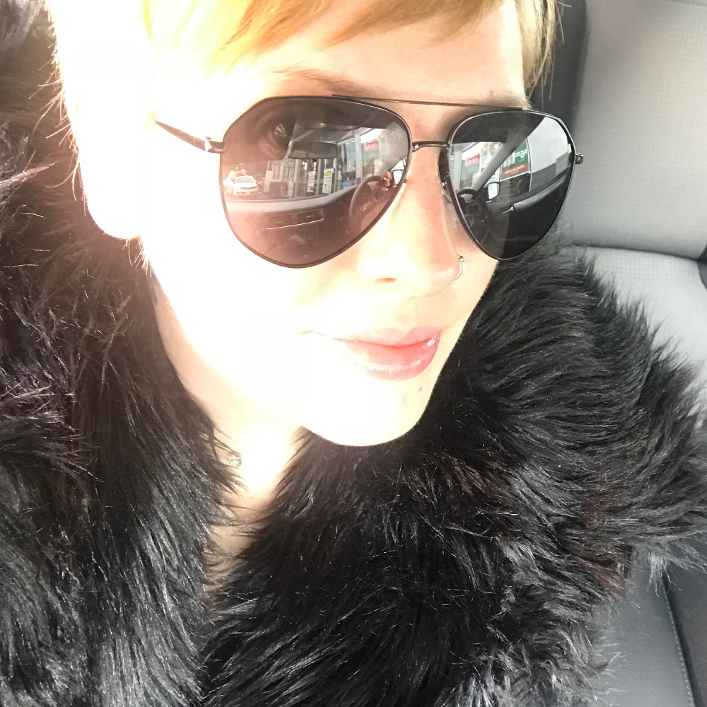 Meet your Posher, Melissa